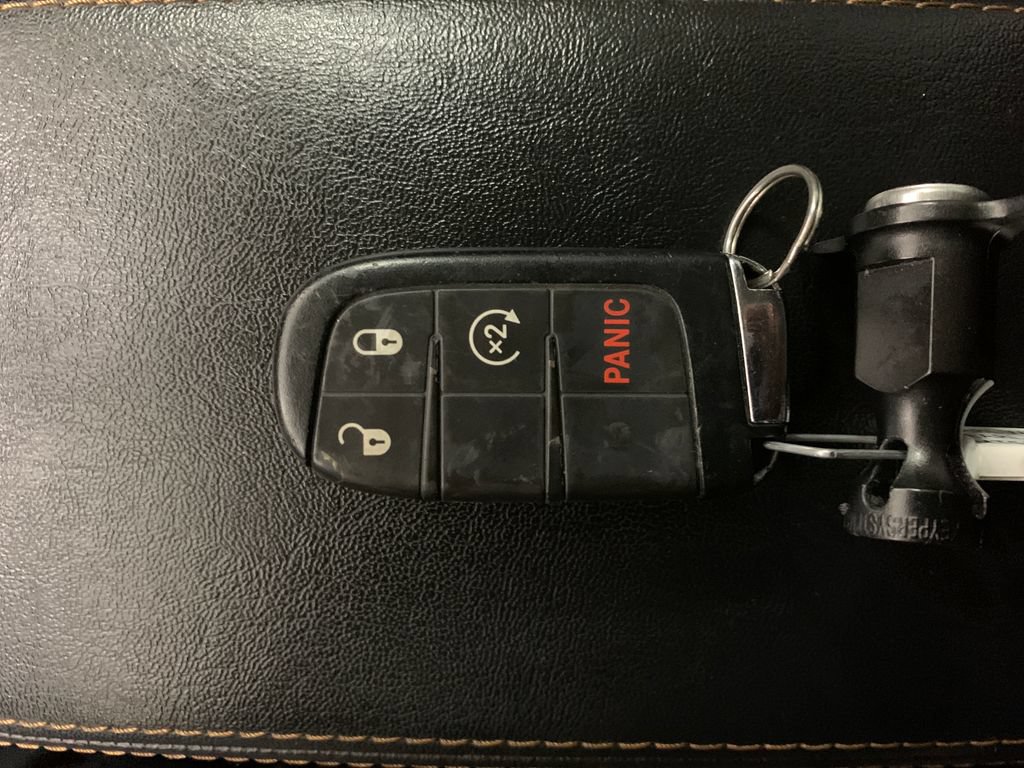 Used 2021 Jeep Compass Limited AWD/4WD image 33