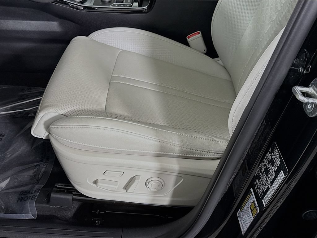 Certified 2023 Kia Sorento SX Prestige w/ Panoramic Sunroof Package AWD/4WD image 27