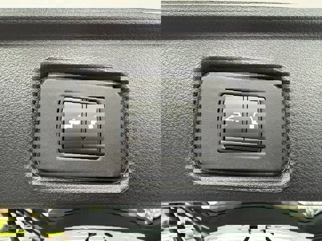 New 2025 Nissan Pathfinder SL image 18