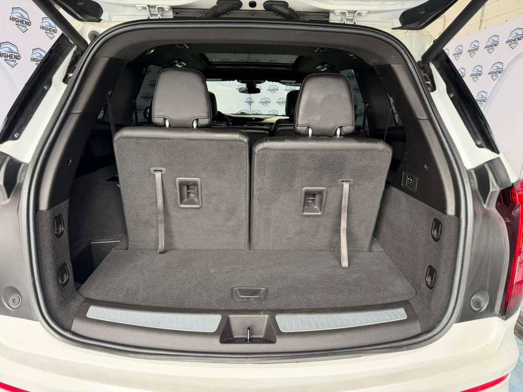 Used 2022 Cadillac XT6 Luxury image 23