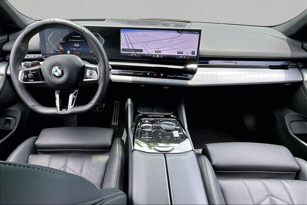 Used 2026 BMW 530i xDrive AWD/4WD image 7