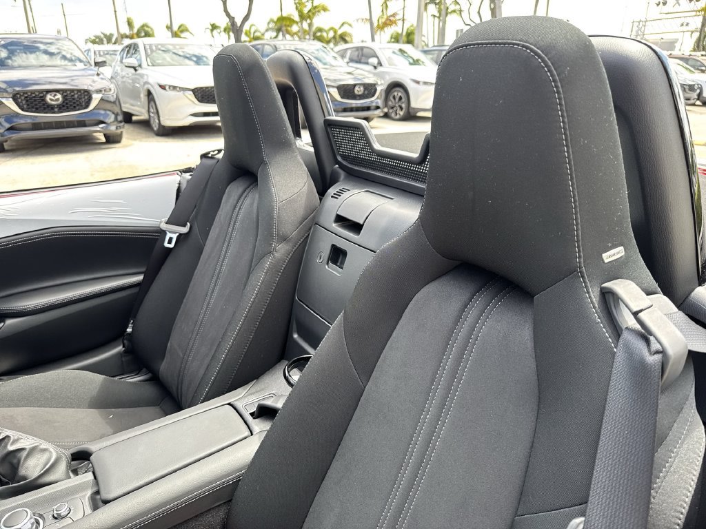 New 2026 MAZDA MX-5 Miata Club w/ Interior Package RWD image 20