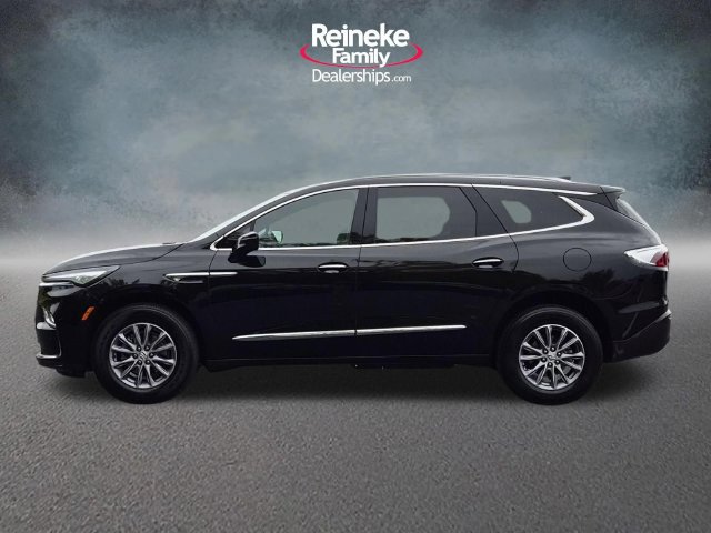 Used 2024 Buick Enclave Essence AWD/4WD image 9