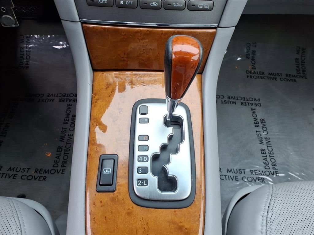 Used 2005 Lexus ES 330 FWD image 13