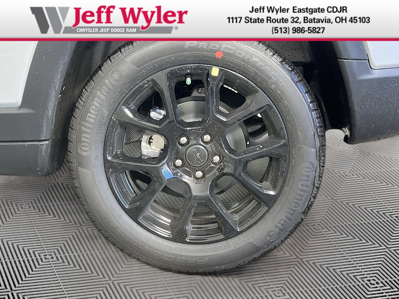 New 2026 Jeep Compass Latitude AWD/4WD image 34