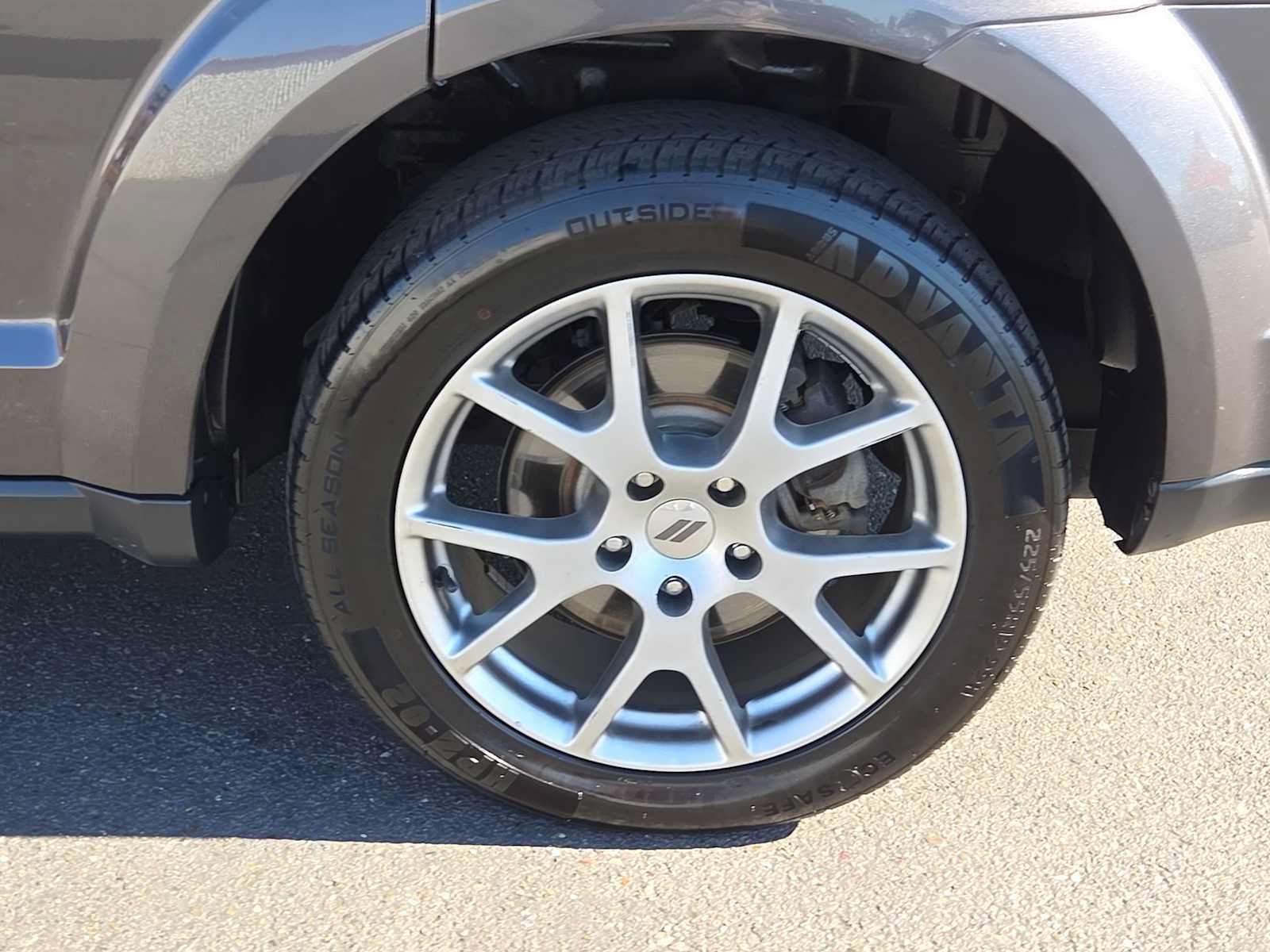 Used 2019 Dodge Journey GT AWD/4WD image 16