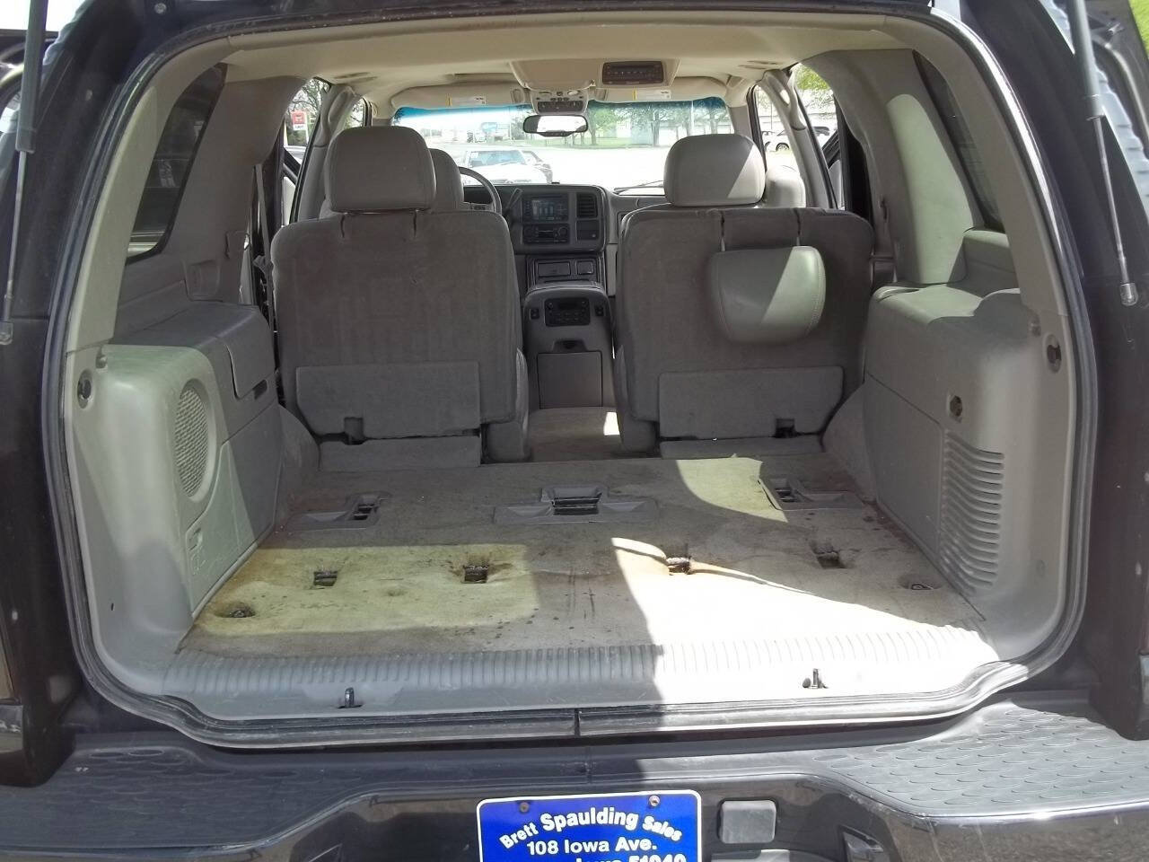 Used 2005 GMC Yukon Denali AWD/4WD image 13