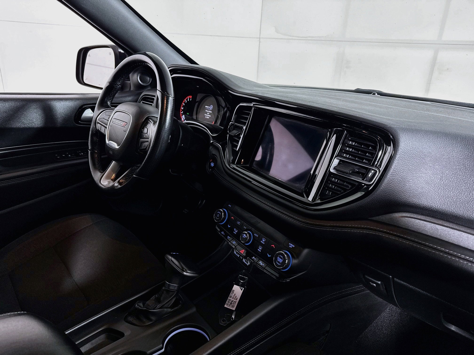 Used 2022 Dodge Durango SXT w/ Blacktop Package AWD/4WD image 27