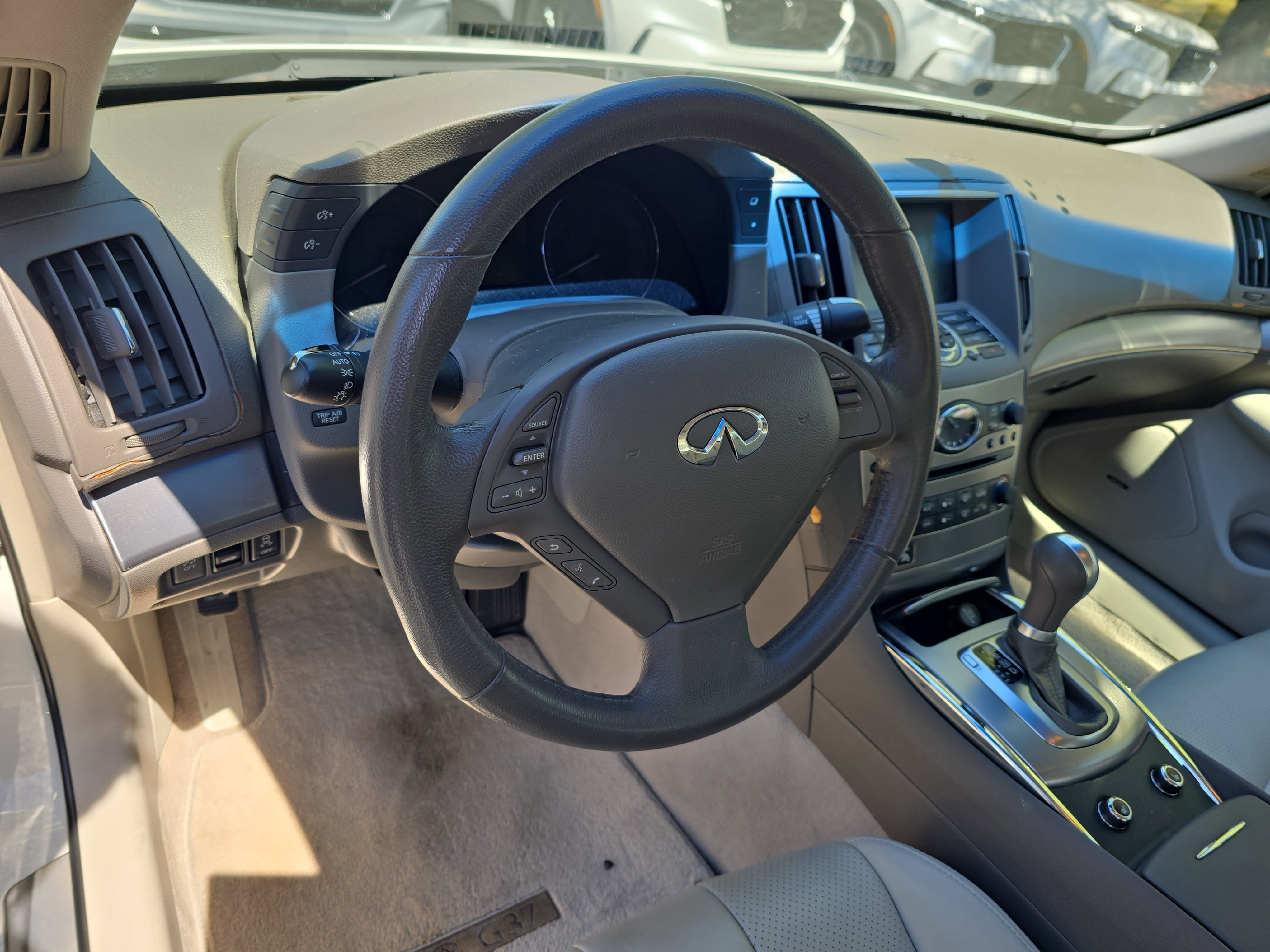 Used 2012 INFINITI G37 Journey w/ Premium Pkg RWD image 15