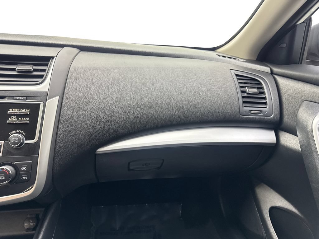 Used 2017 Nissan Altima 2.5 SV FWD image 59