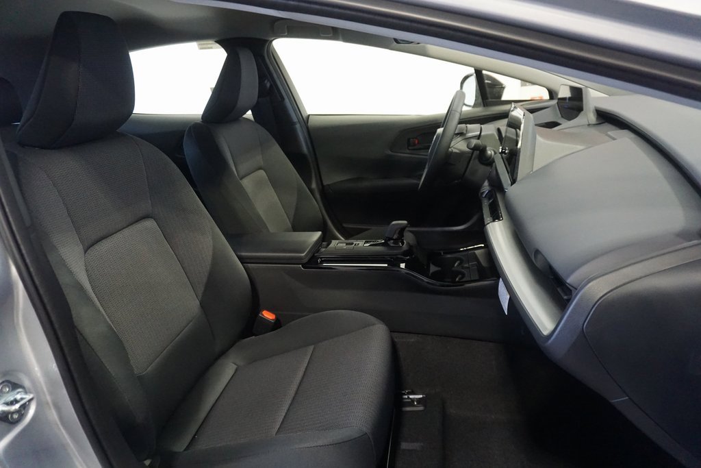 New 2026 Toyota Prius LE image 22