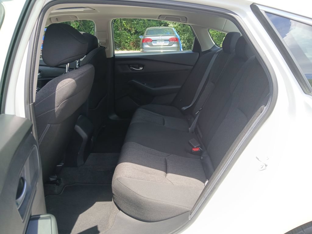 Used 2024 Honda Accord EX image 23