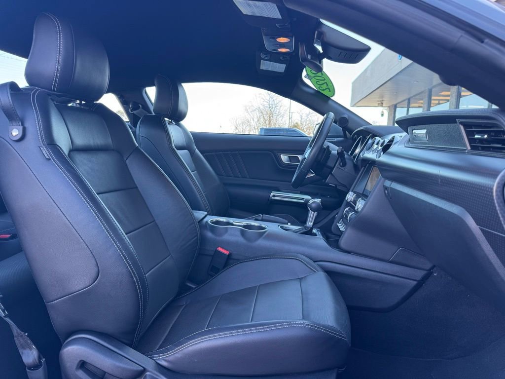 Used 2022 Ford Mustang GT Premium w/ GT Performance Package image 17