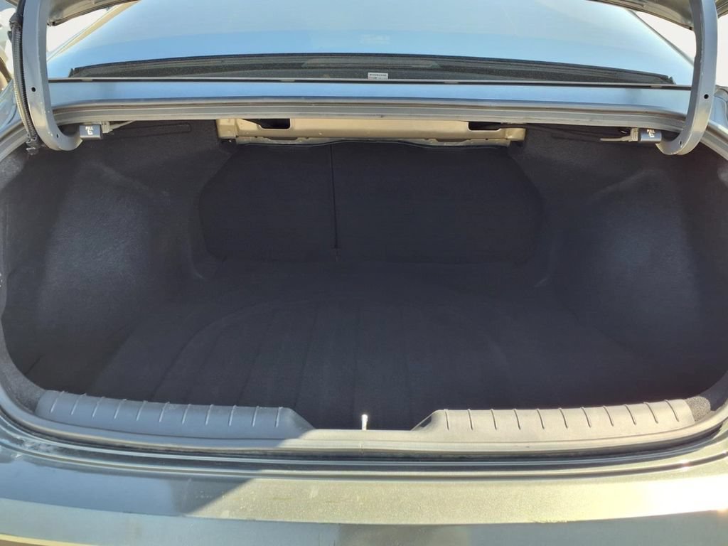 Used 2024 Hyundai Elantra SEL w/ Convenience Package FWD image 22
