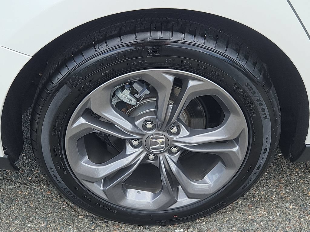 Used 2023 Honda Accord EX image 9