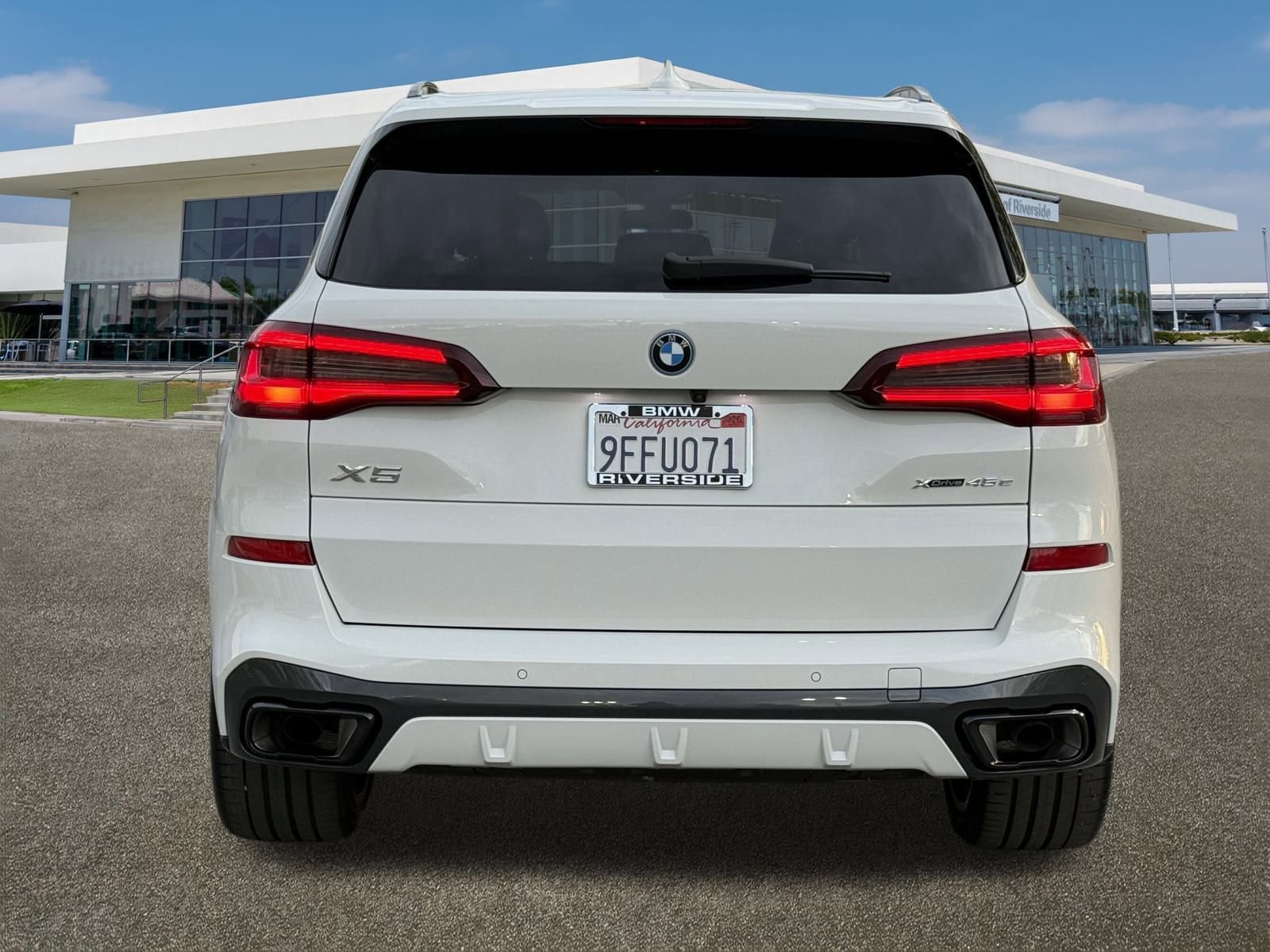 Certified 2023 BMW X5 xDrive45e w/ Executive Package image 9