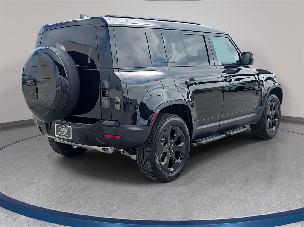 New 2026 Land Rover Defender 110 S image 5