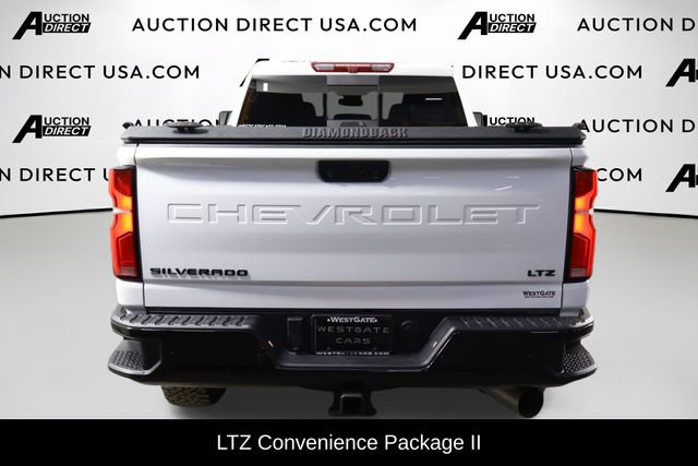 Used 2025 Chevrolet Silverado 2500 LTZ w/ LTZ Plus Package AWD/4WD video 3