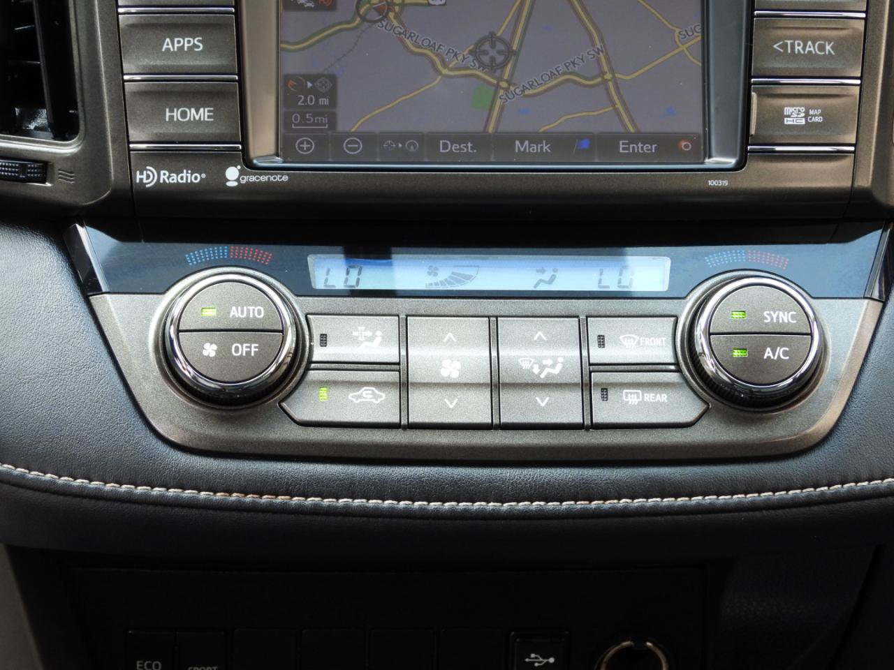 Used 2015 Toyota RAV4 XLE FWD image 41