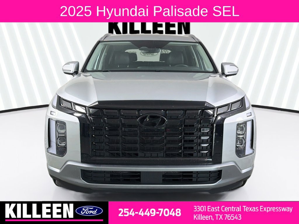 Used 2025 Hyundai Palisade SEL FWD image 2