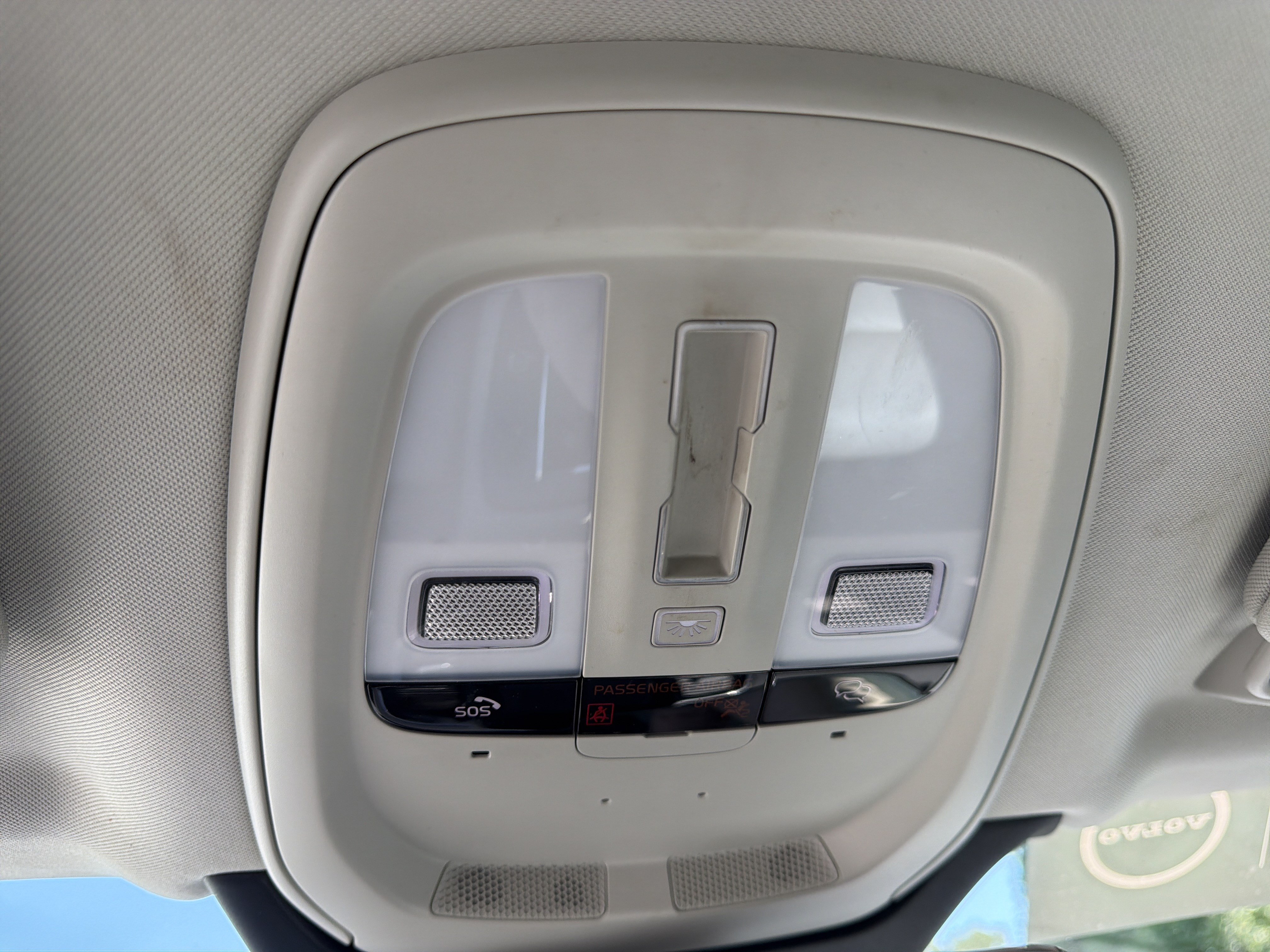Certified 2023 Volvo XC90 B5 Plus AWD/4WD image 29