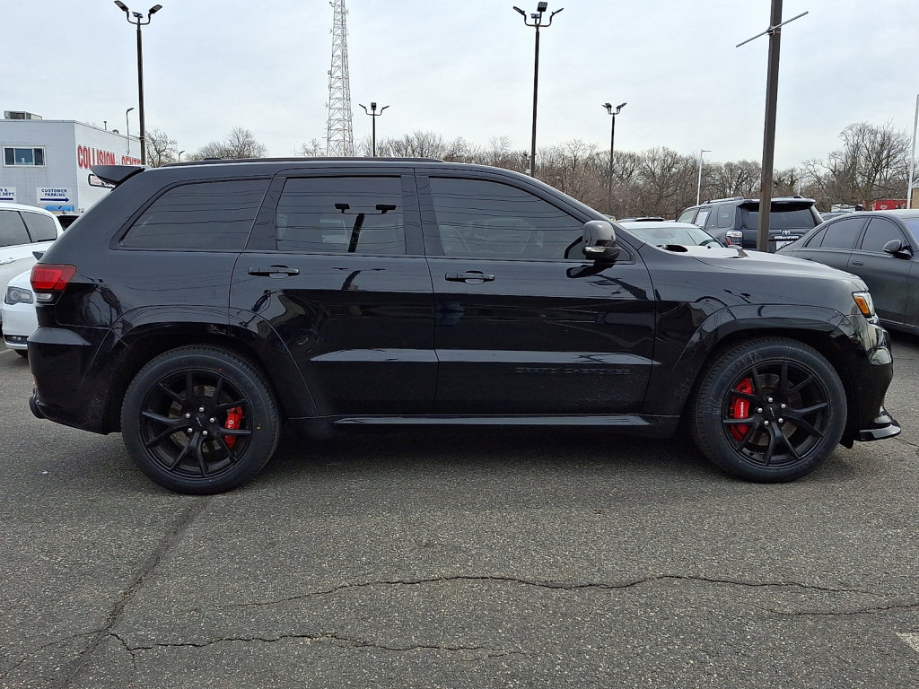 Used 2020 Jeep Grand Cherokee SRT w/ Trailer Tow Group IV image 6