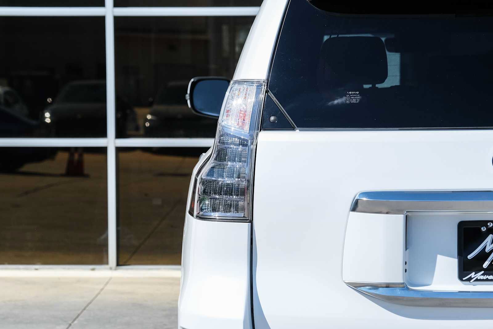 Used 2021 Lexus GX 460 Premium w/ Premium Package AWD/4WD image 12