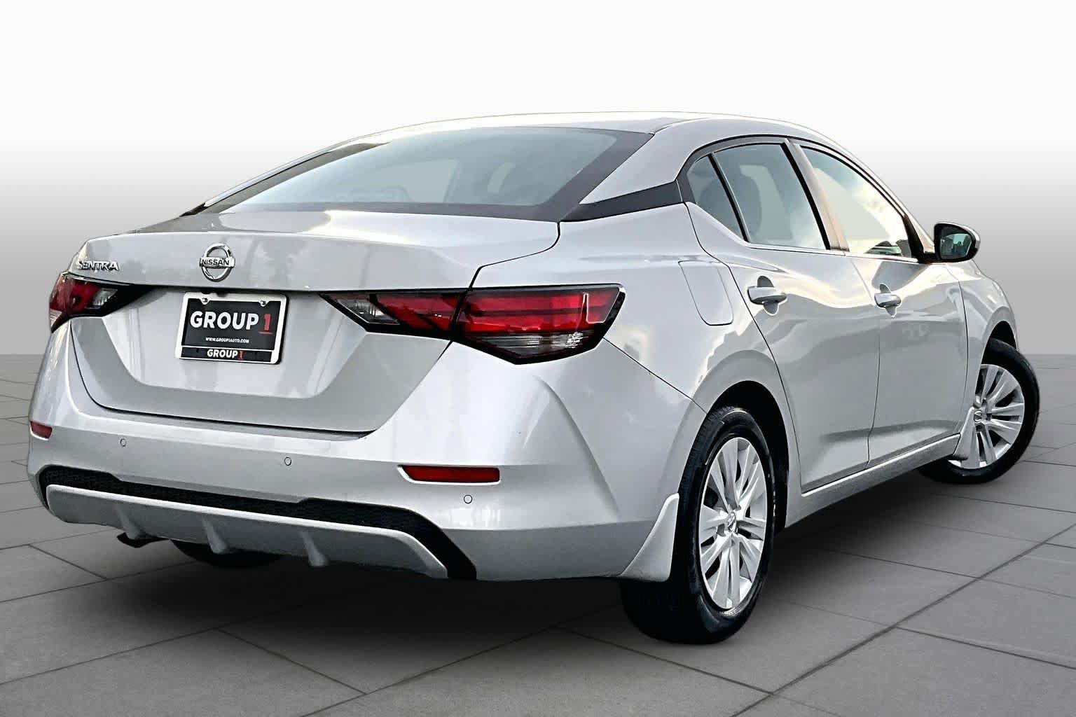 Used 2023 Nissan Sentra S FWD image 13