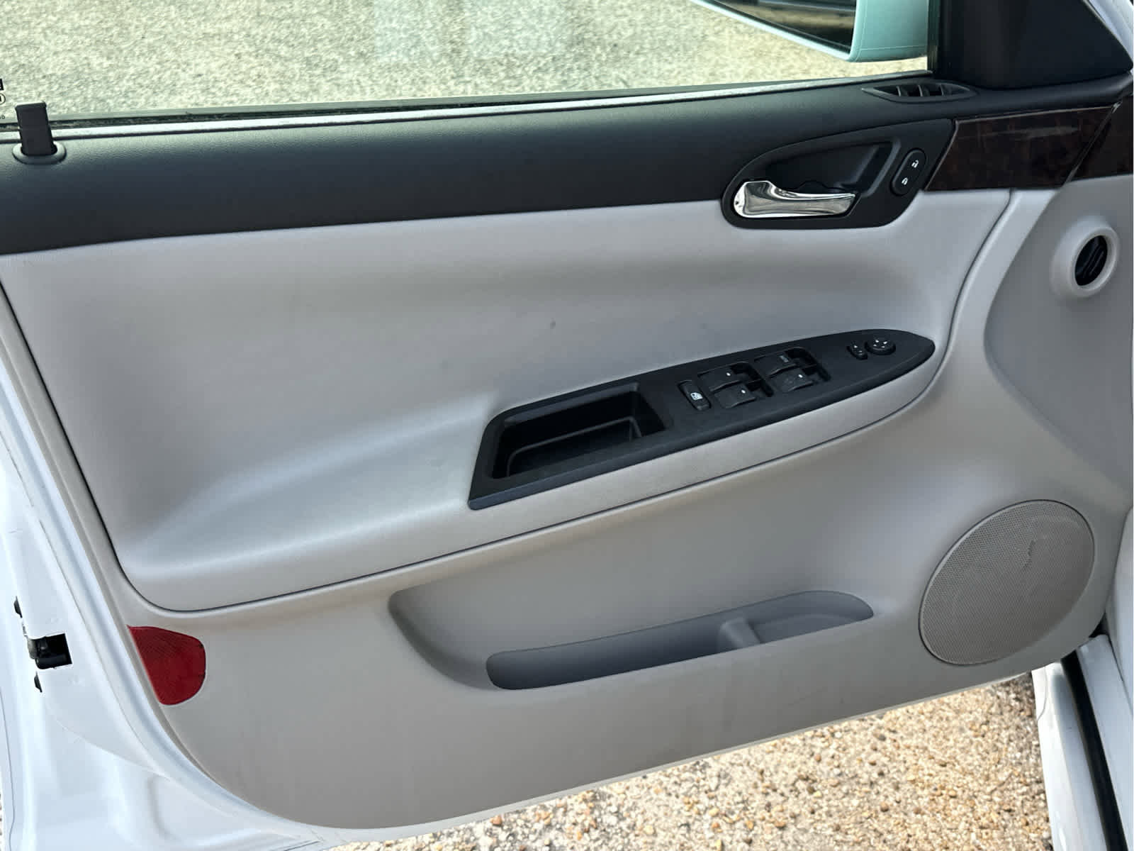 Used 2016 Chevrolet Impala Limited LS image 17