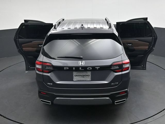 Used 2026 Honda Pilot Elite image 42
