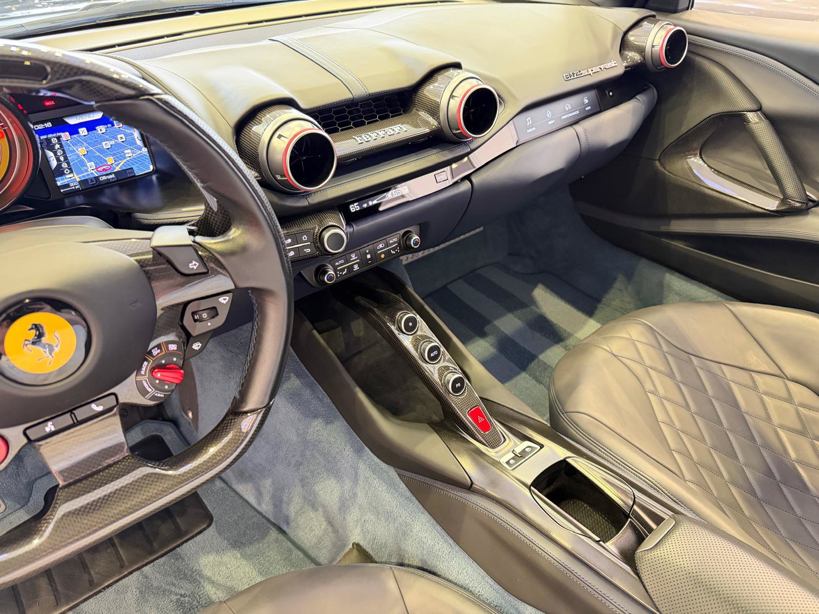 Used 2019 Ferrari 812 Superfast RWD image 30