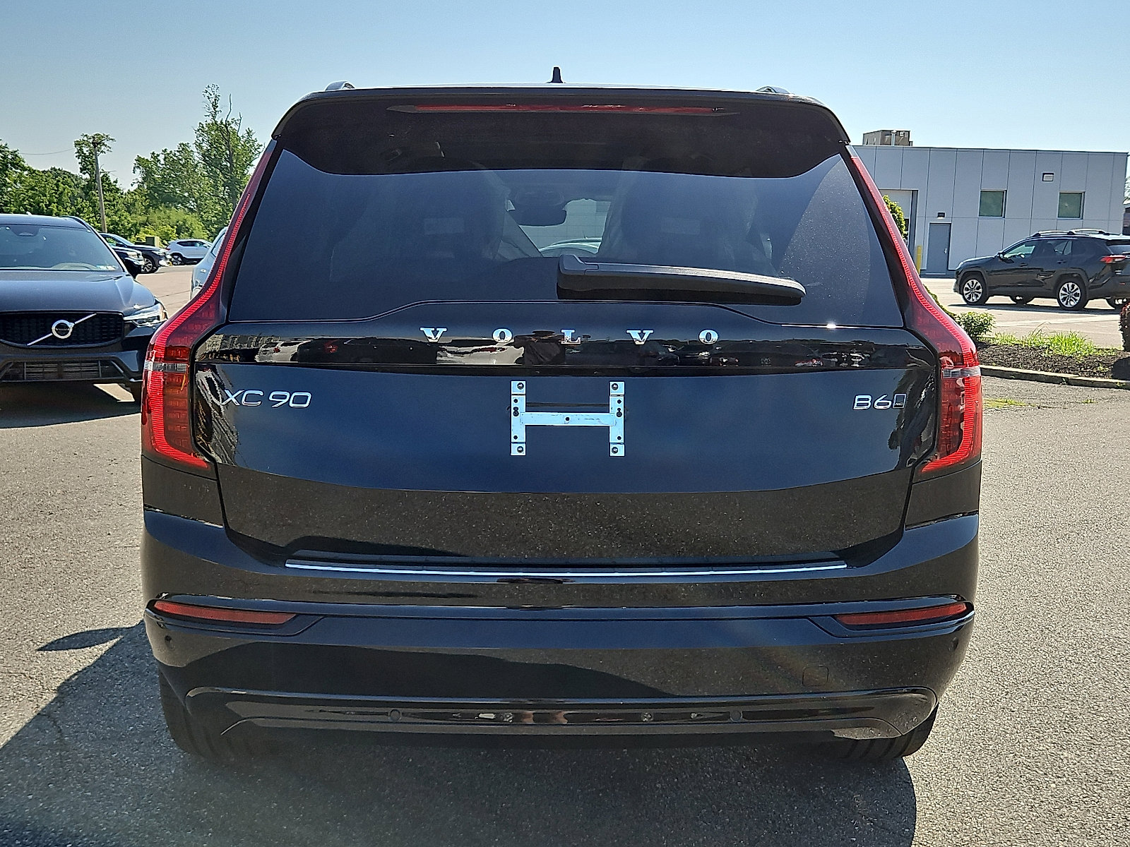 New 2026 Volvo XC90 B6 Ultra image 5