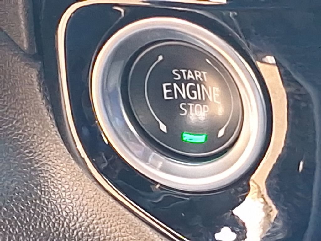 Certified 2025 Chevrolet Silverado 1500 LT image 37