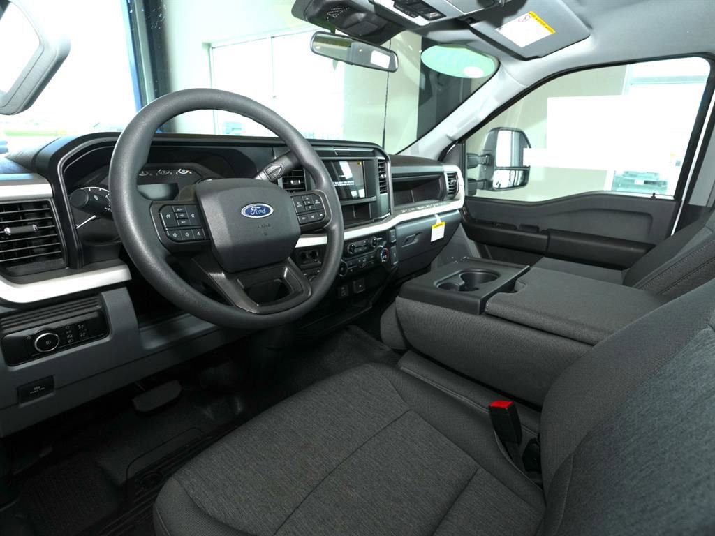 New 2025 Ford F350 XL w/ XL Chrome Package image 12
