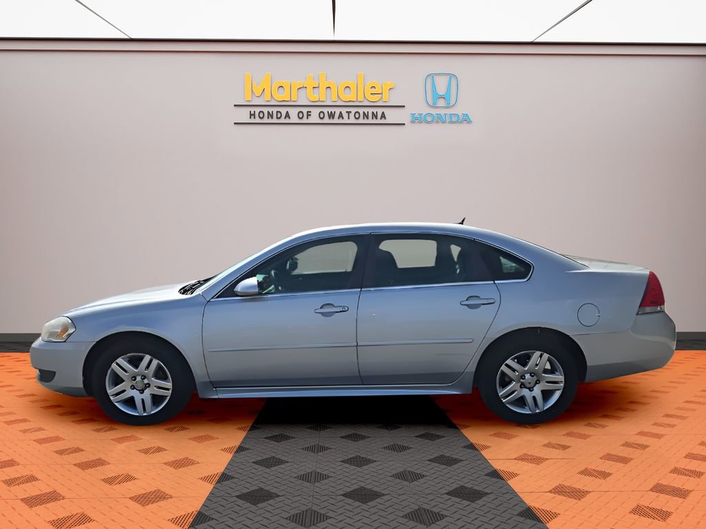 Used 2011 Chevrolet Impala LT image 2