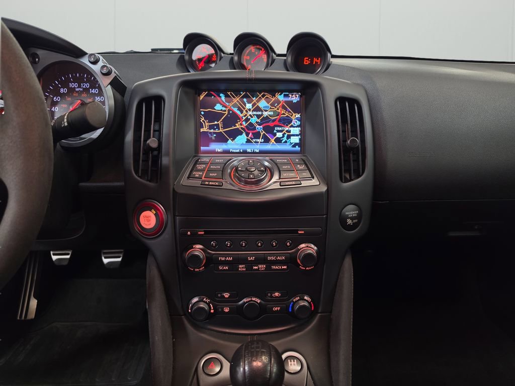 Used 2016 Nissan 370Z NISMO RWD image 15