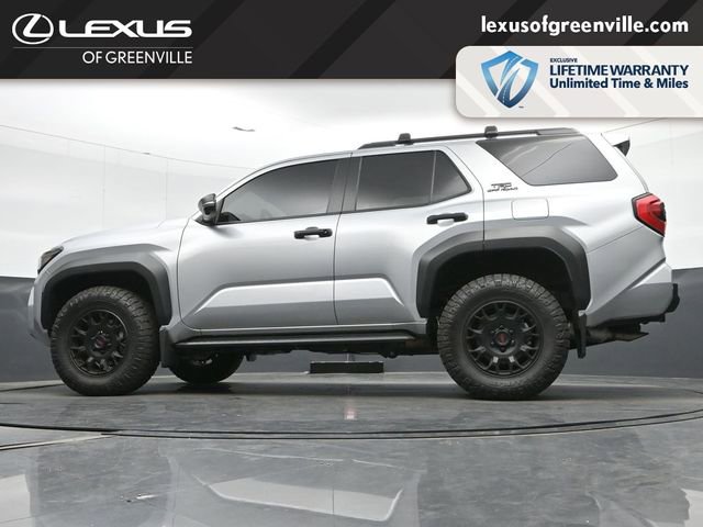 Used 2025 Toyota 4Runner TRD Off-Road Premium AWD/4WD image 38