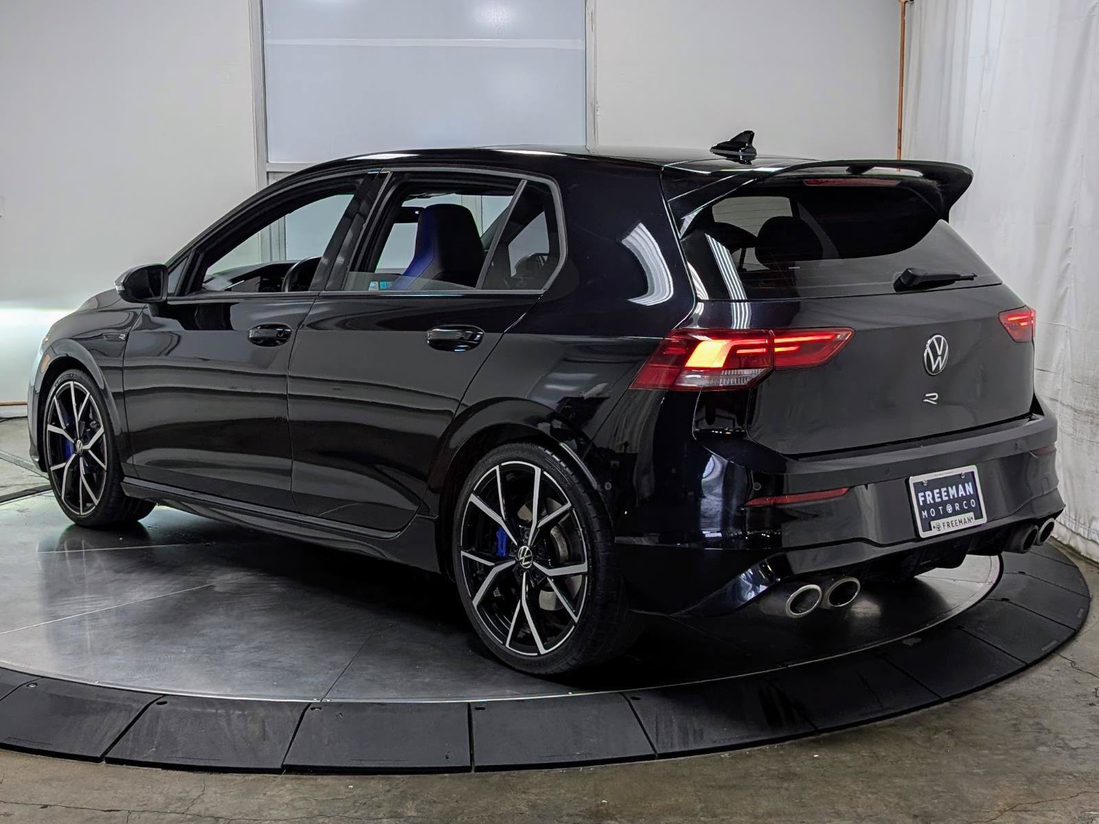 Used 2022 Volkswagen Golf R AWD/4WD image 7