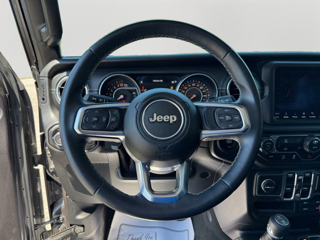 Used 2018 Jeep Wrangler Unlimited Sahara image 19