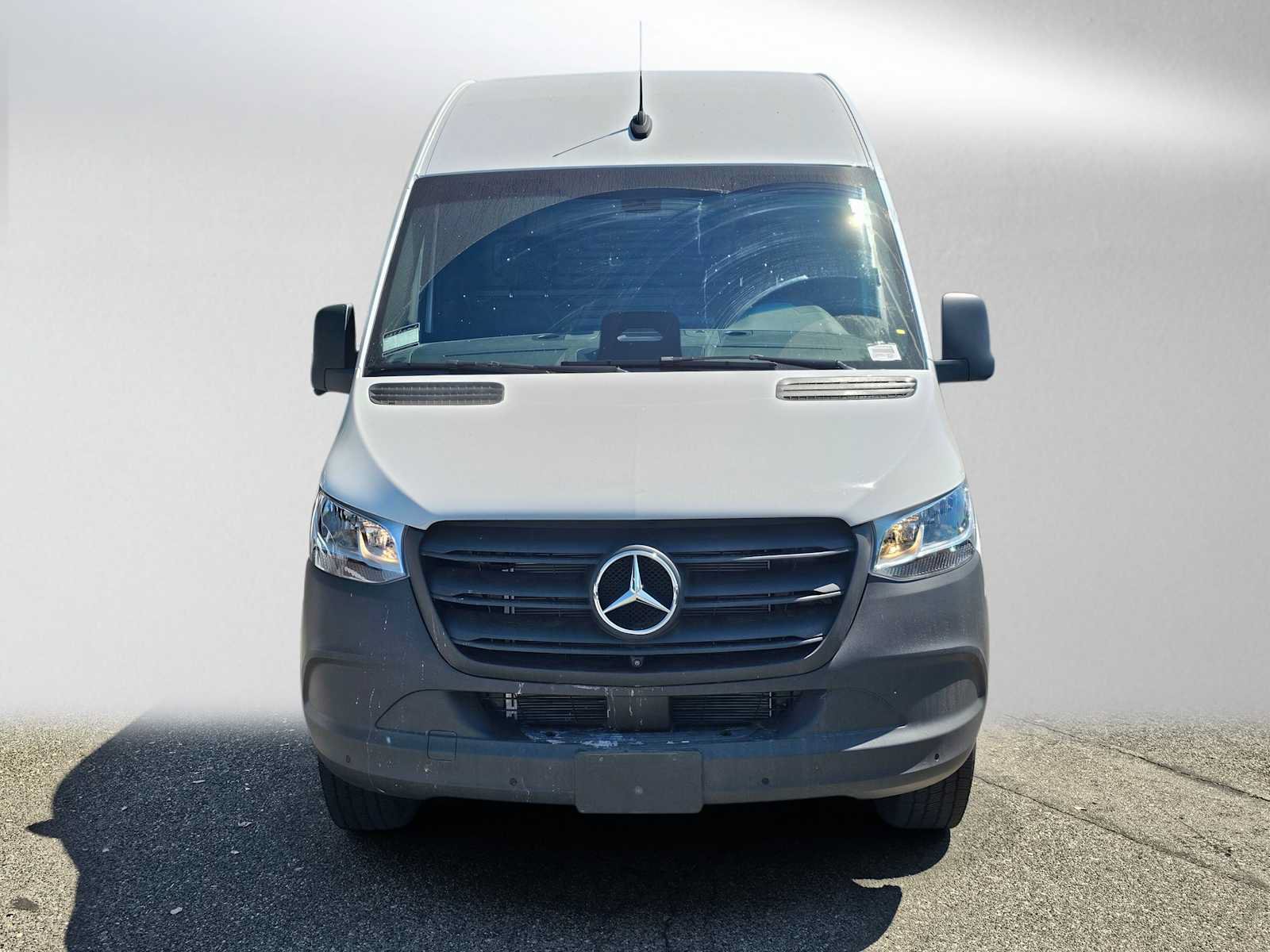 Used 2026 Mercedes-Benz Sprinter 2500 image 8