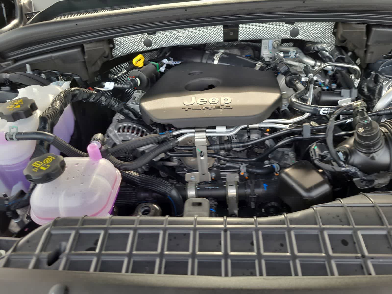 New 2026 Jeep Grand Cherokee Altitude AWD/4WD image 17