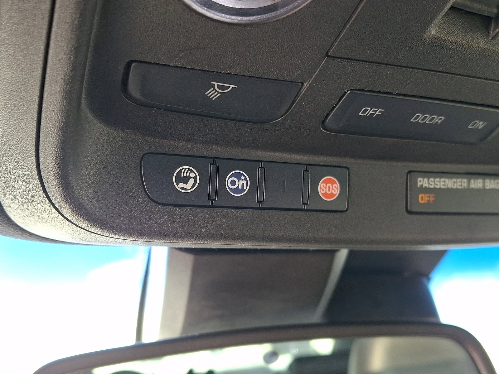 Used 2013 Cadillac XTS Platinum image 24