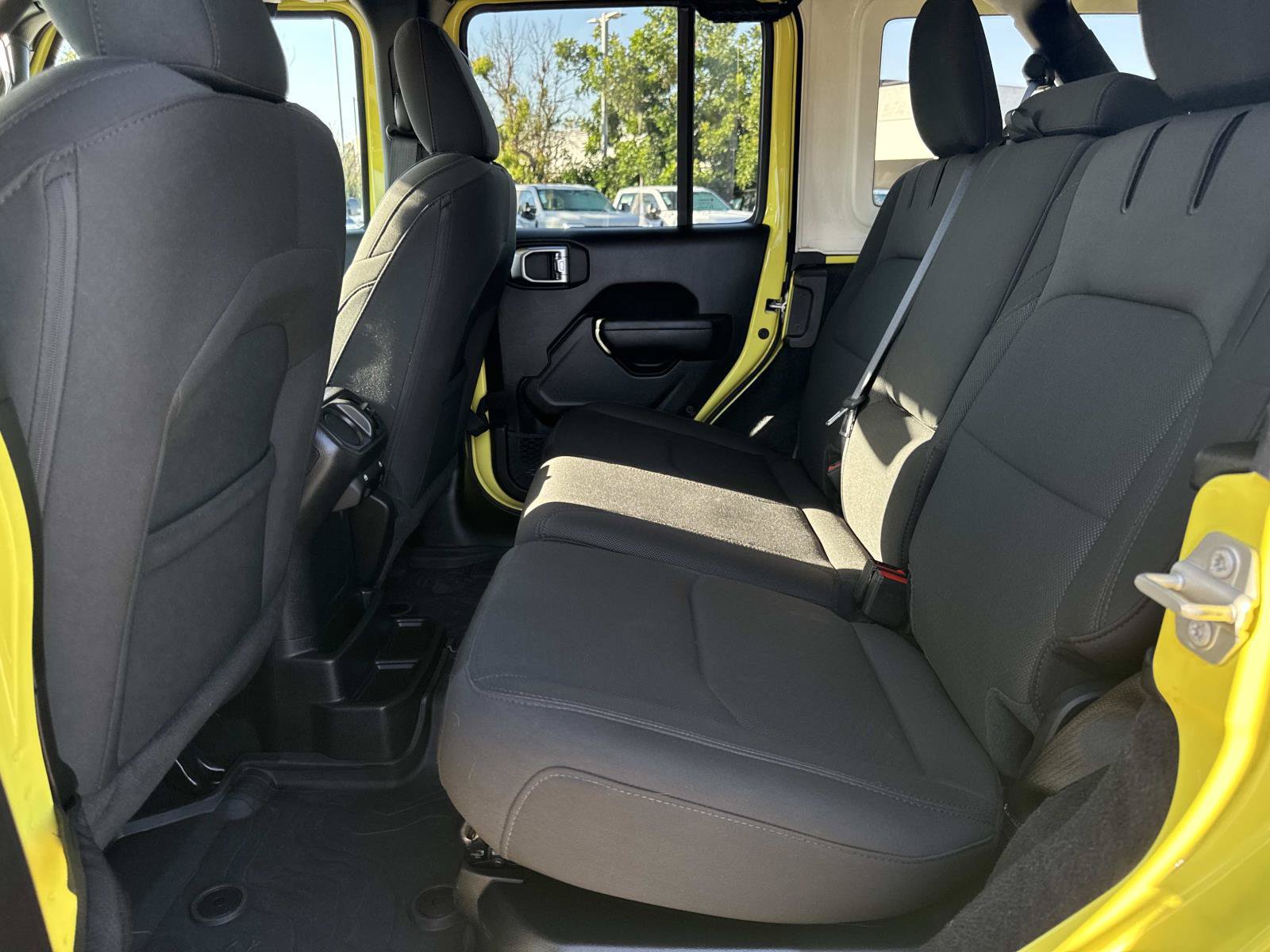 Used 2023 Jeep Wrangler Unlimited w/ Cold Weather Group AWD/4WD image 13