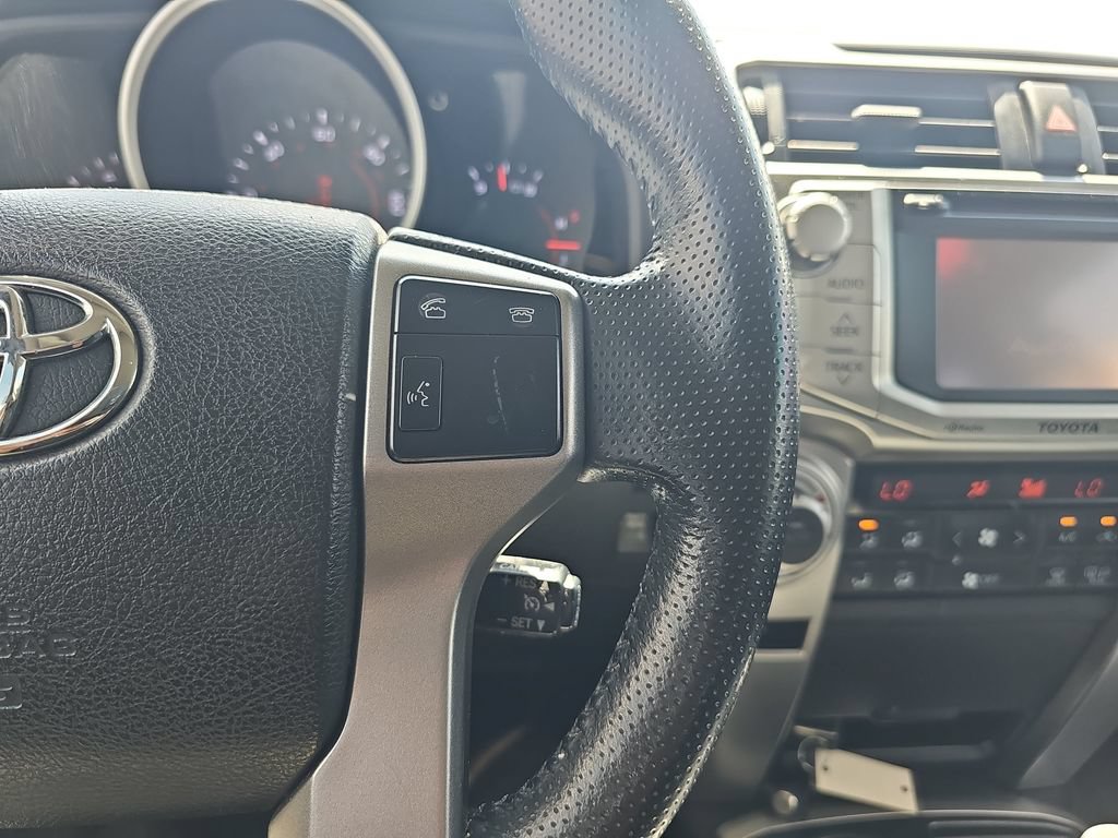 Used 2013 Toyota 4Runner Limited RWD image 18