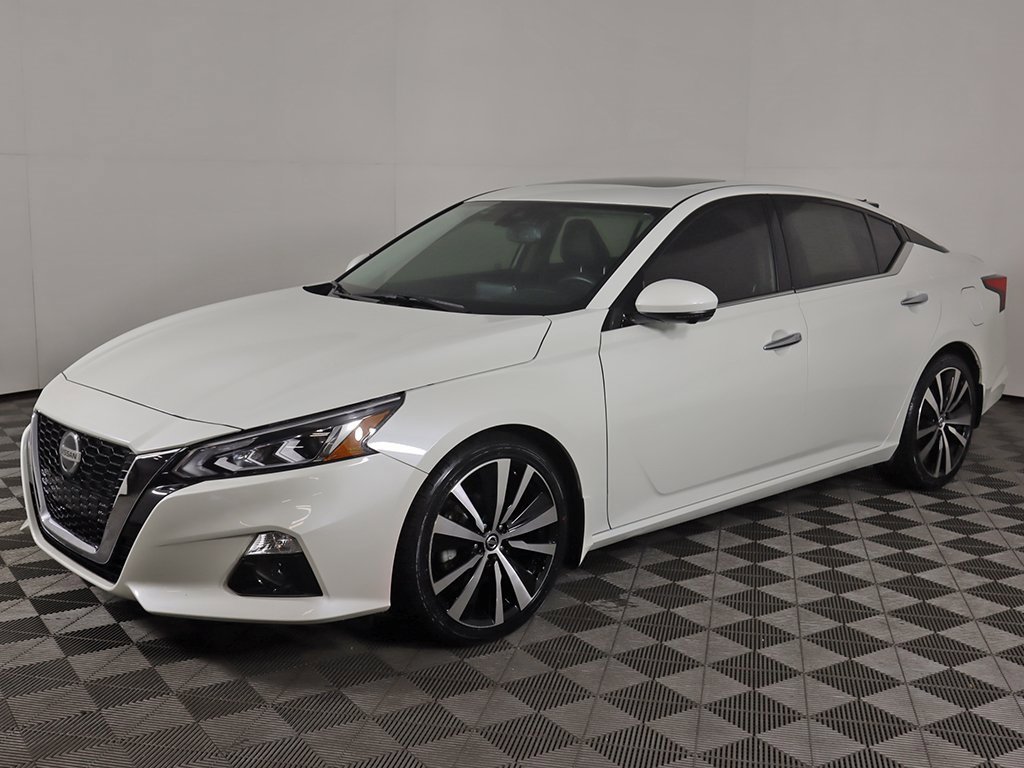 Used 2020 Nissan Altima 2.0 Platinum image 8
