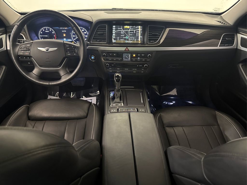 Used 2015 Hyundai Genesis 3.8 w/ Option Group 03 image 28