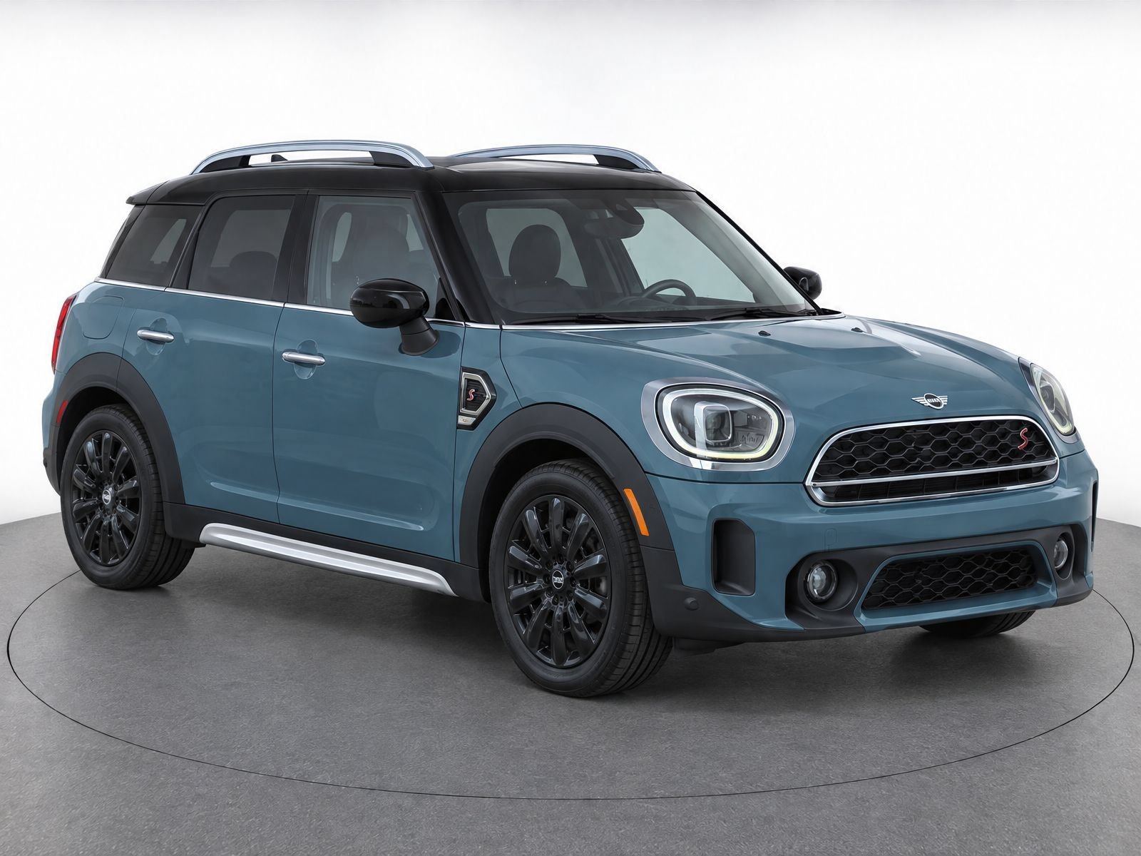 Used 2024 MINI Cooper Countryman S FWD image 1