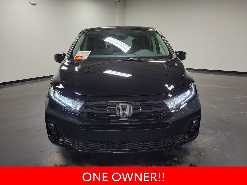 Used 2026 Honda Odyssey Elite image 3