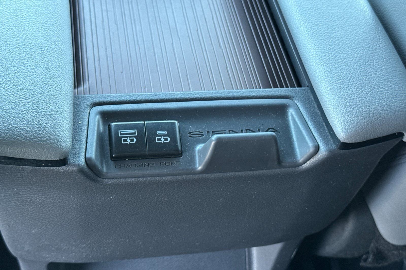 Certified 2023 Toyota Sienna XLE image 16