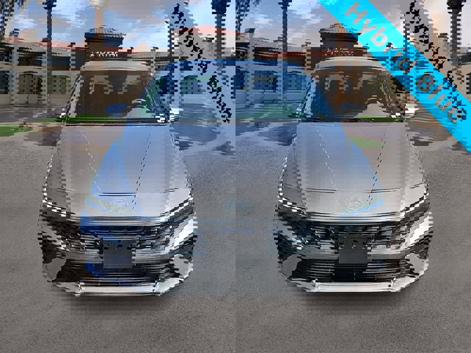 Used 2025 Hyundai Elantra Blue image 3